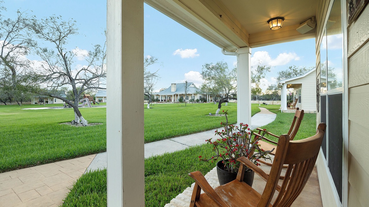 Photo of Patio Balcony in Raymondville