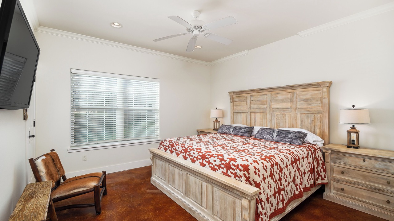 Photo of Bedroom in Raymondville
