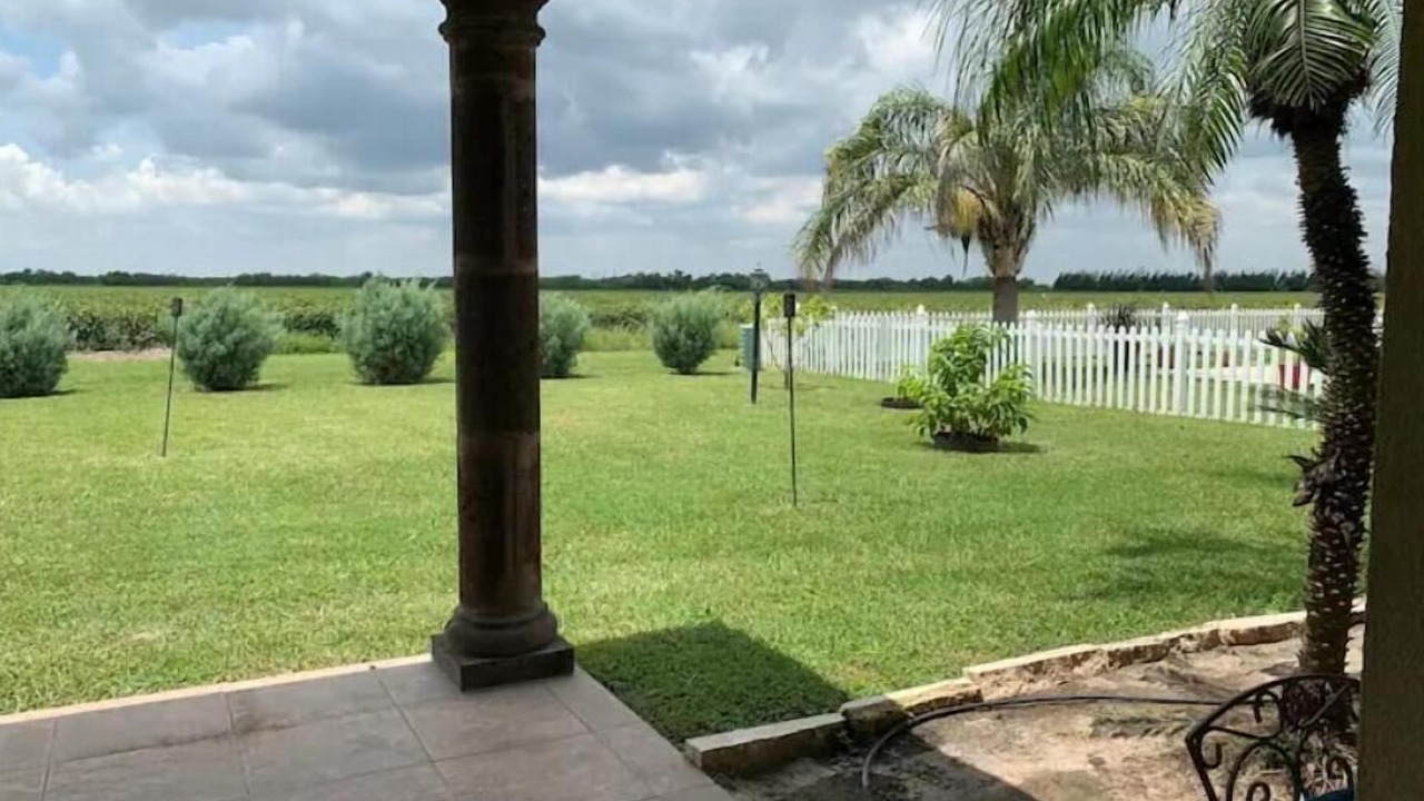 Photo of Outdoor in Olmito