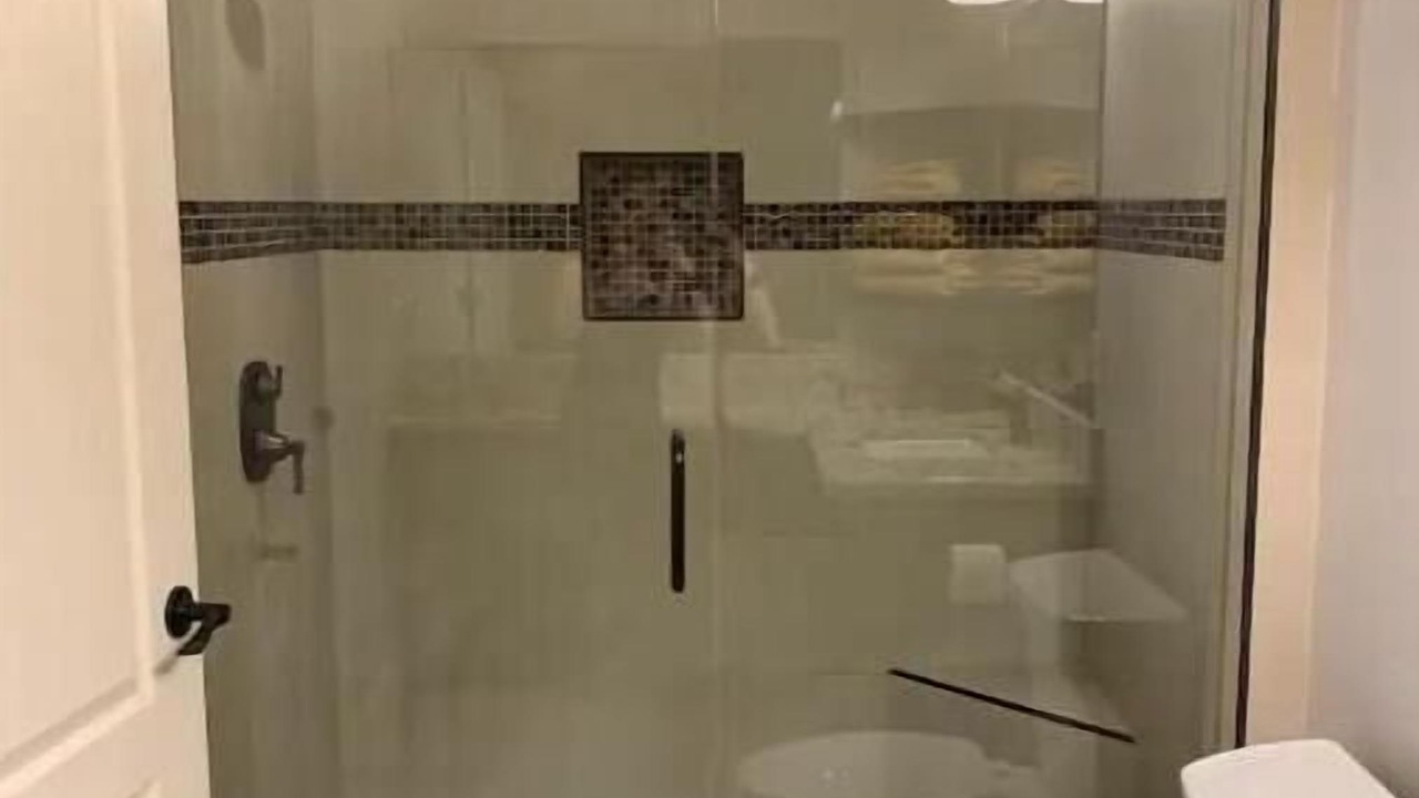 Photo of Bathroom in Olmito