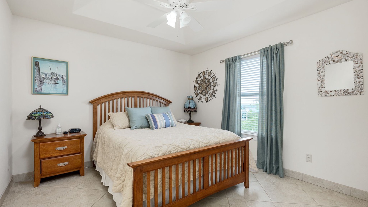 Photo of Bedroom in Port Mansfield