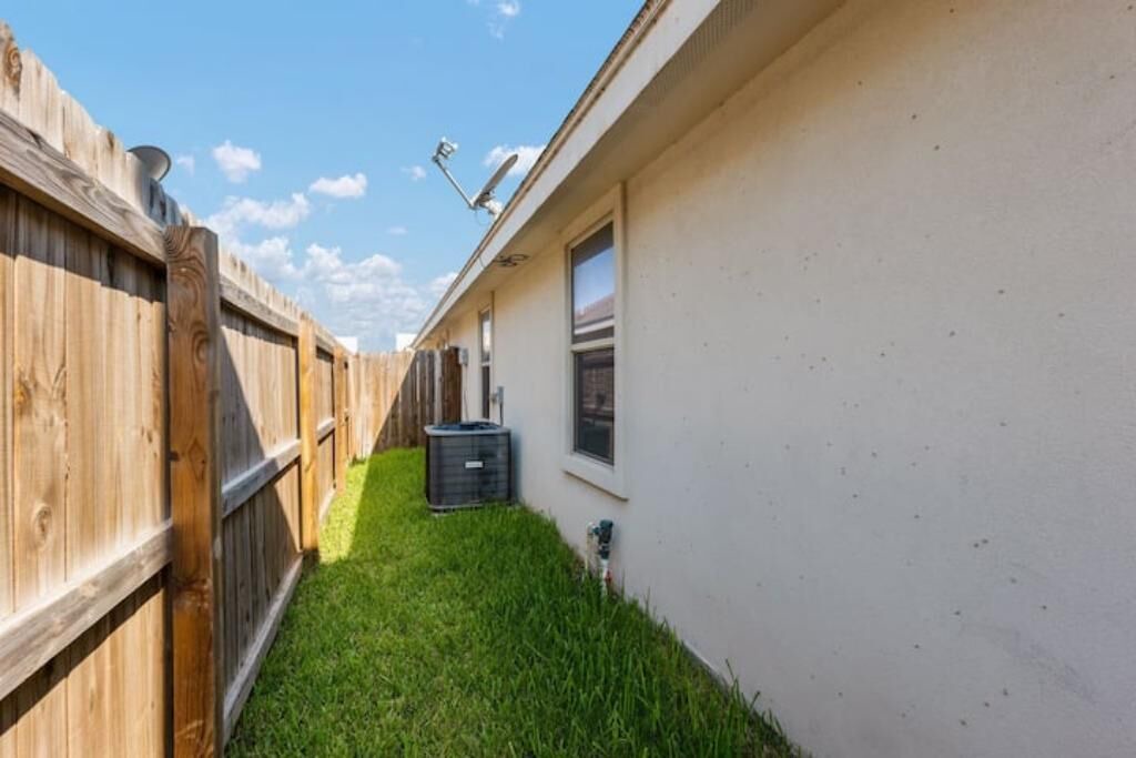 Photo of Outdoor in Edinburg