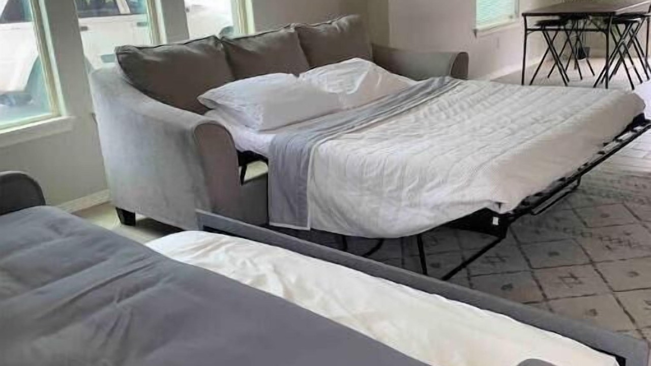 Photo of Bedroom in Edinburg