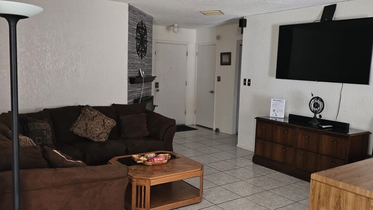Photo of Livingroom in Glendale