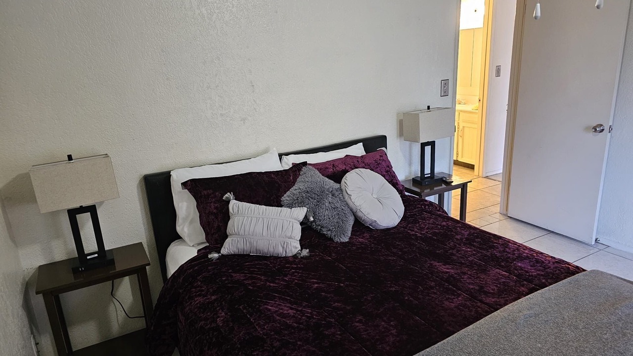 Photo of Bedroom in Glendale