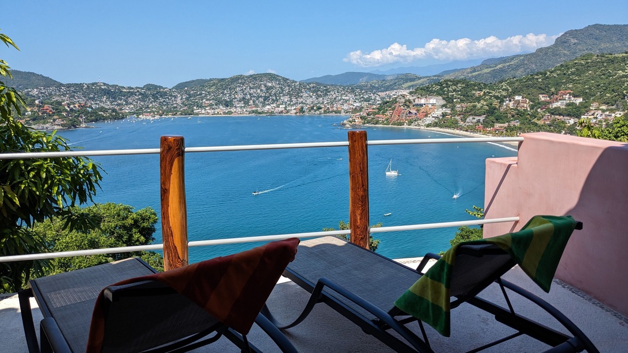 Photo of Patio Balcony in Zihuatanejo