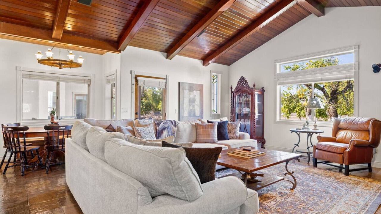Photo of Livingroom in Mesa