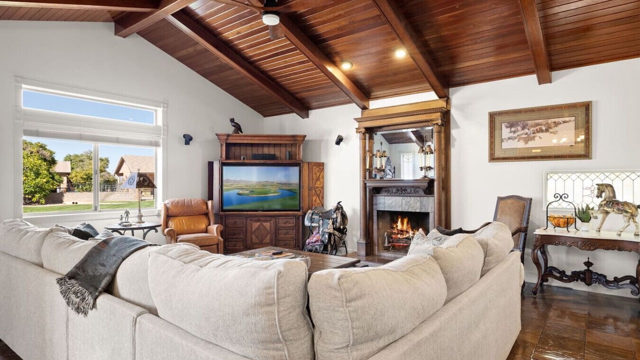 Photo of Livingroom in Mesa
