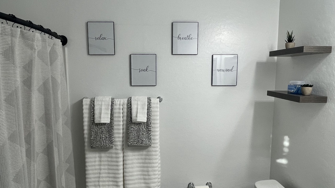 Photo of Bathroom in Sycamore Farms