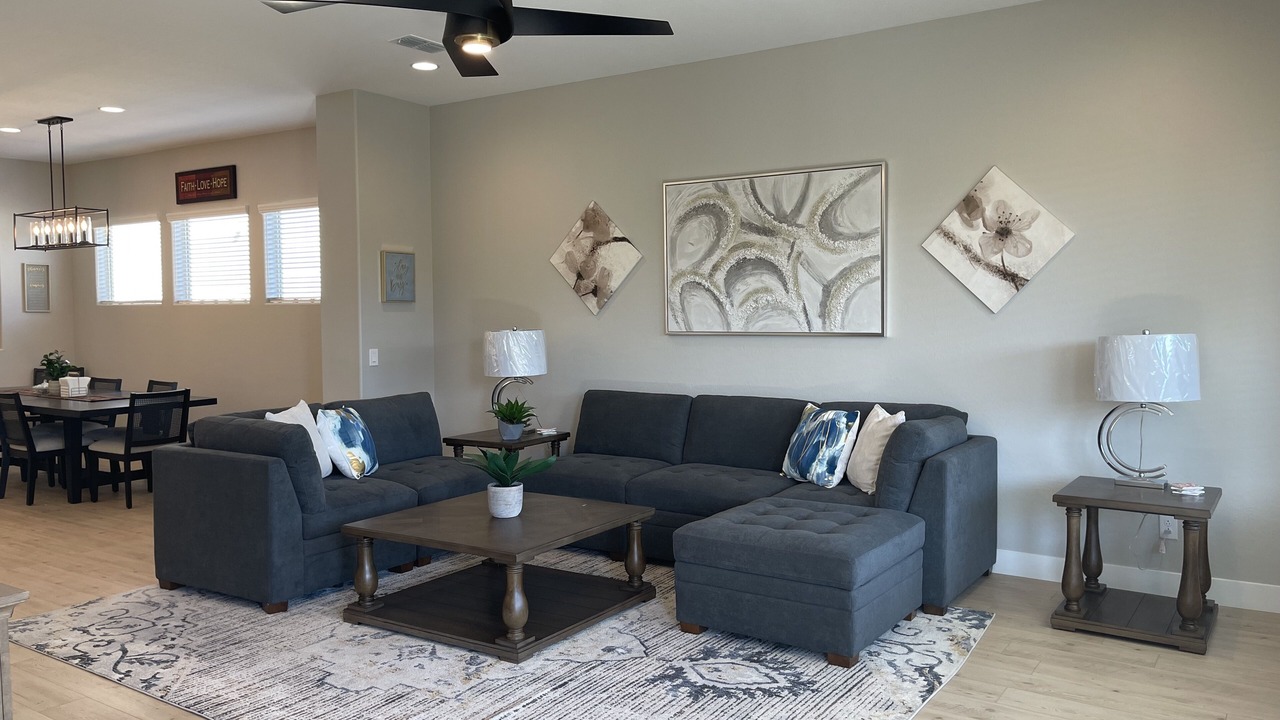 Photo of Livingroom in Maricopa County