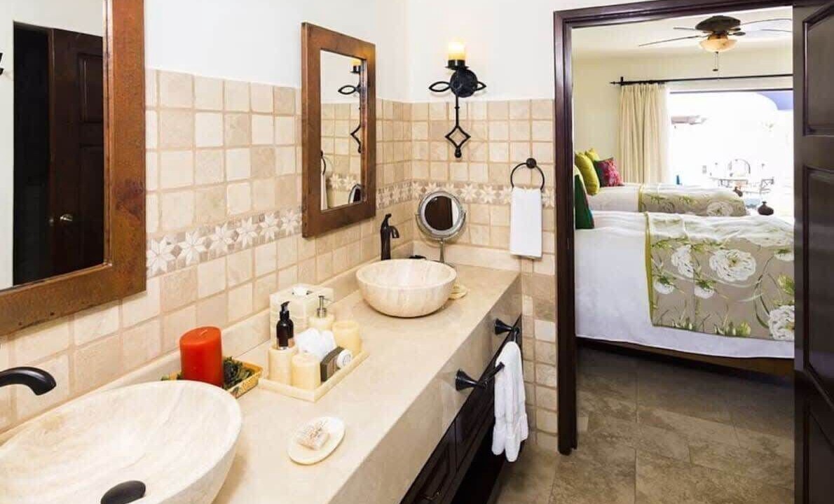 Photo of Bathroom in Zona Hotelera