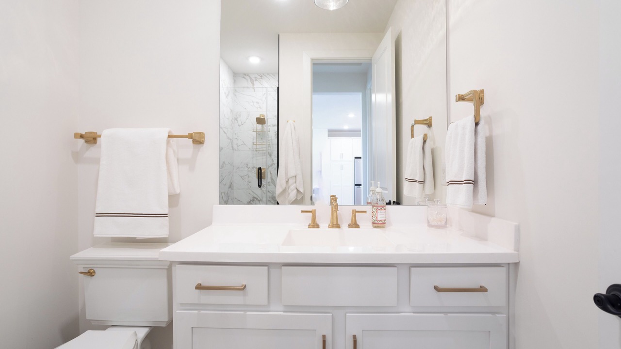 Photo of Bathroom in Sonoran Foothills