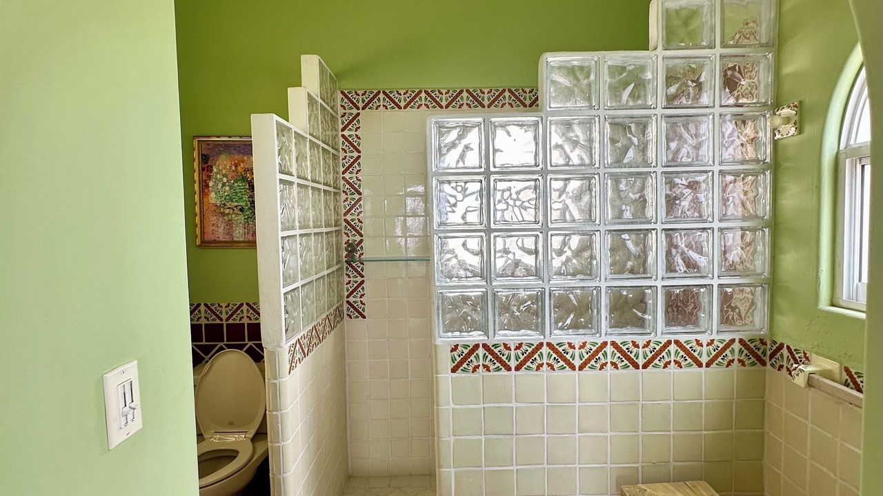 Photo of Bathroom in Zona Hotelera