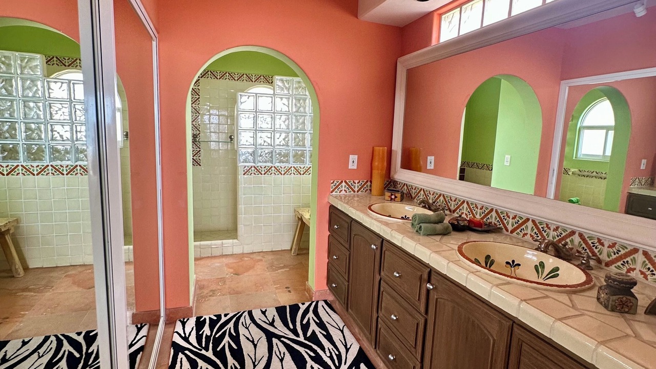 Photo of Bathroom in Zona Hotelera