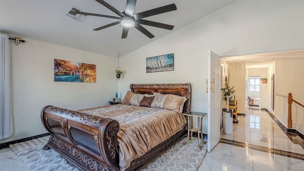 Photo of Bedroom in Carino Estates