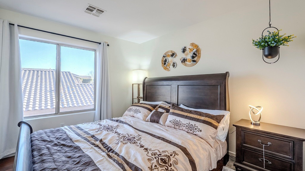 Photo of Bedroom in Carino Estates