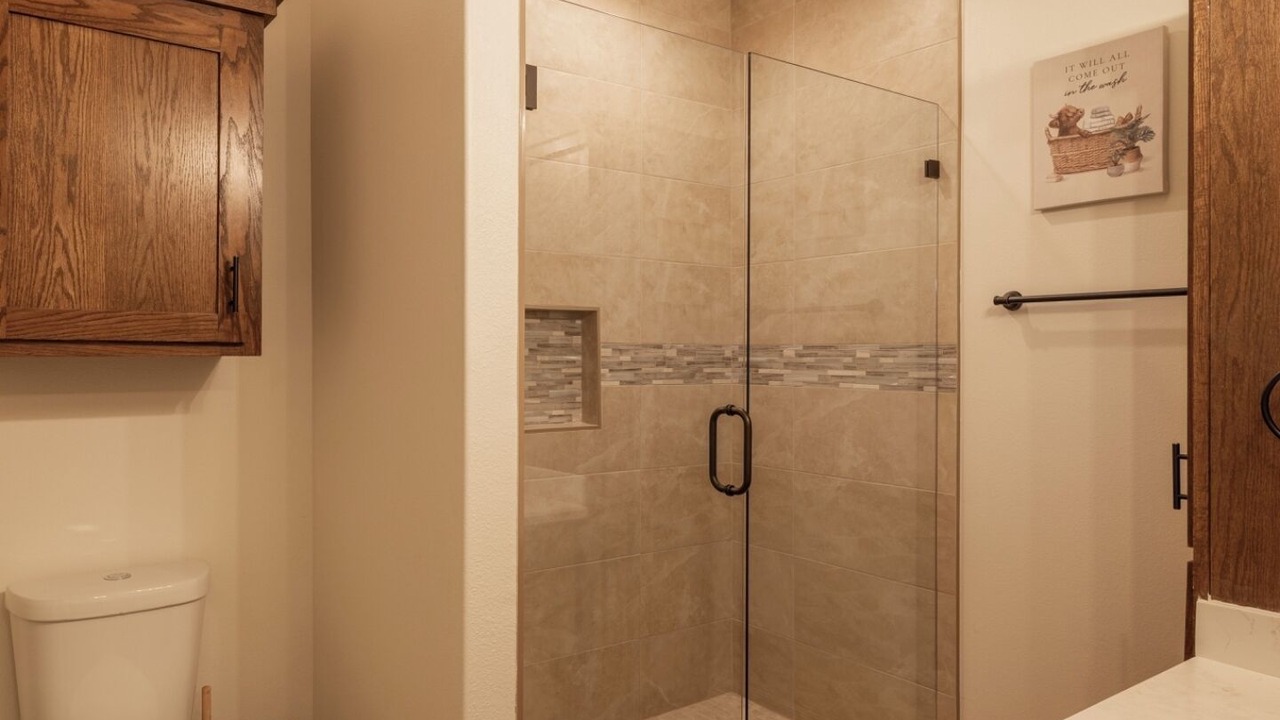 Photo of Bathroom in Edinburg