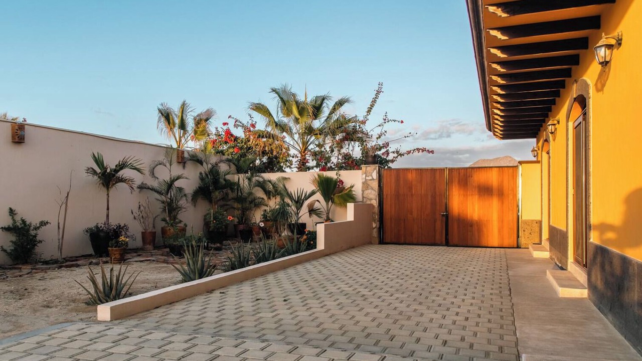 Photo of Outdoor in Cerritos