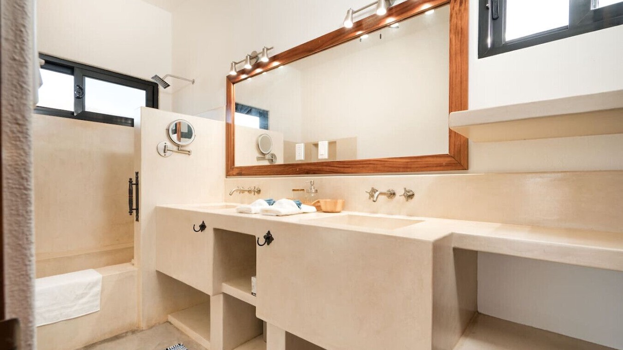 Photo of Bathroom in Los Barriles