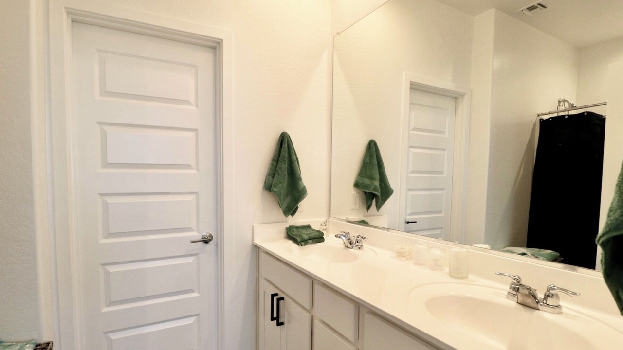 Photo of Bathroom in Maryvale