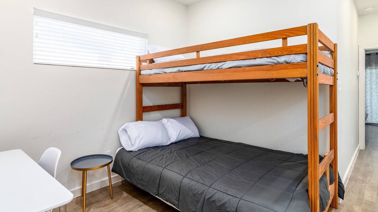 Photo of Bedroom in Brownsville