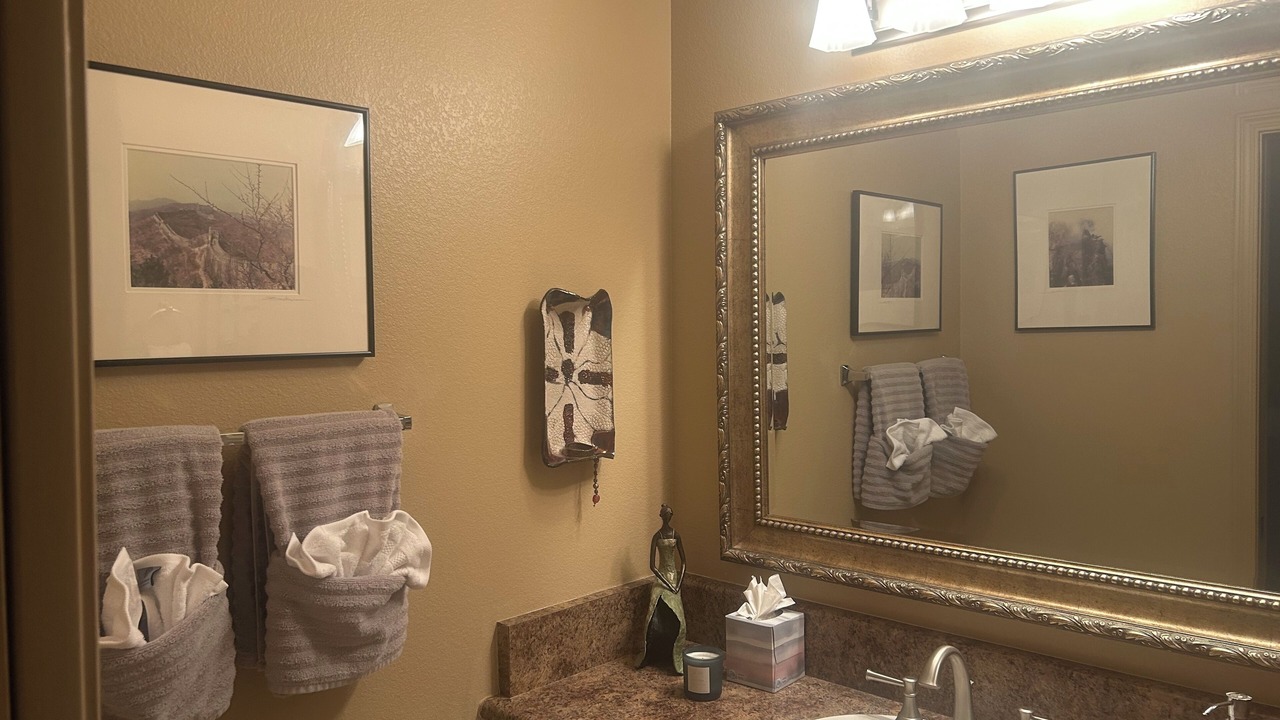 Photo of Bathroom in Saddlebrooke