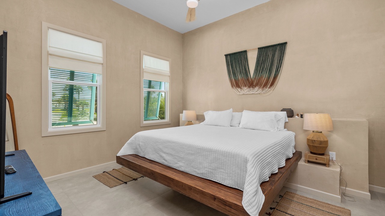 Photo of Bedroom in The Shores