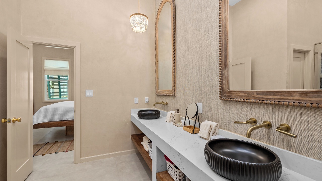 Photo of Bathroom in The Shores