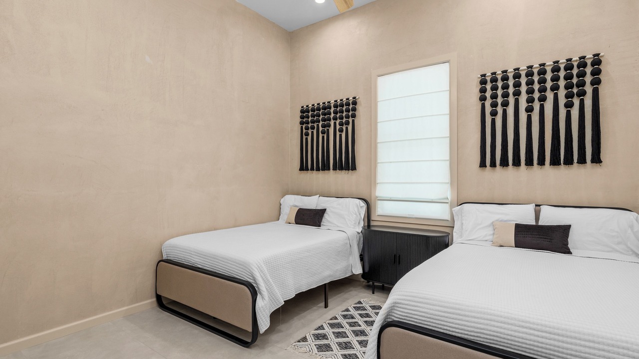 Photo of Bedroom in The Shores