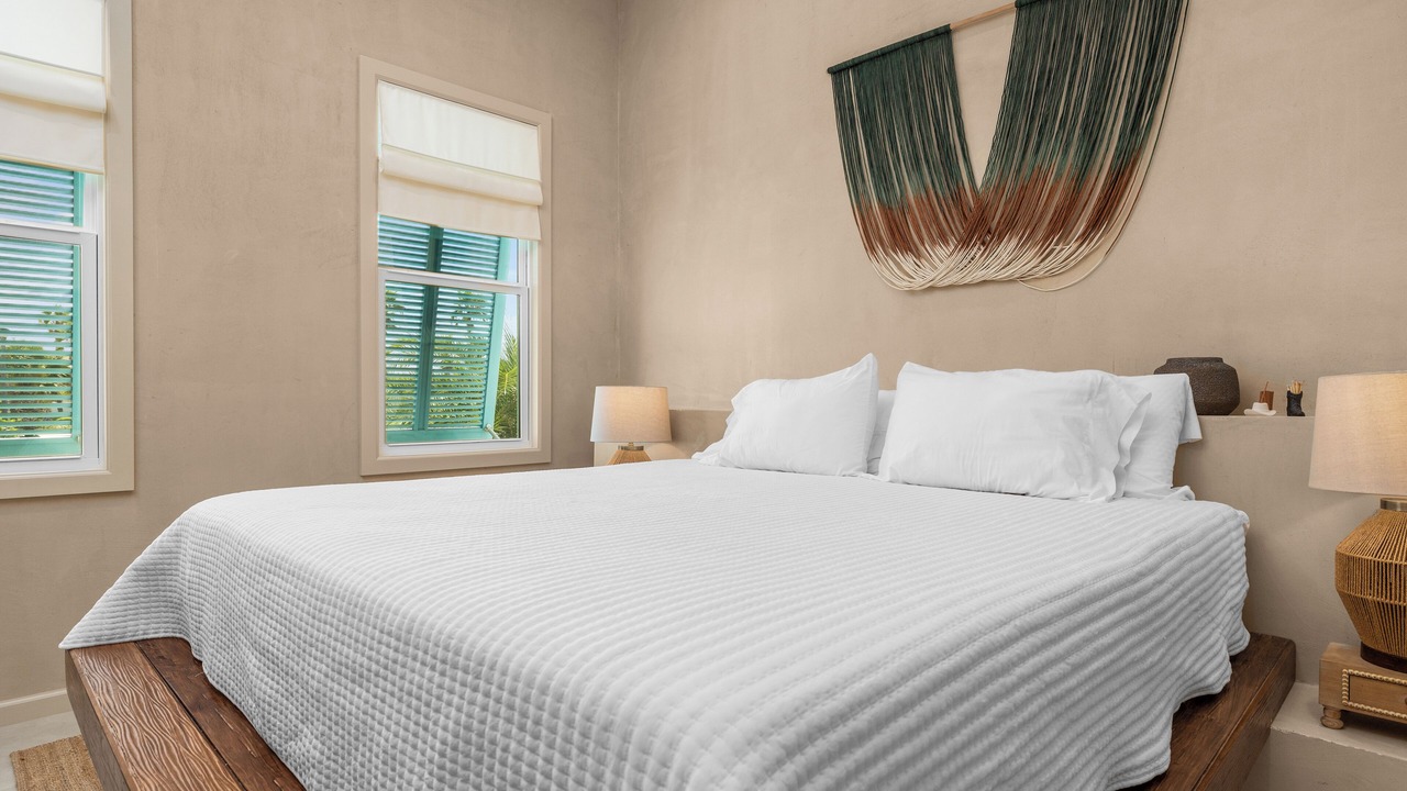 Photo of Bedroom in The Shores