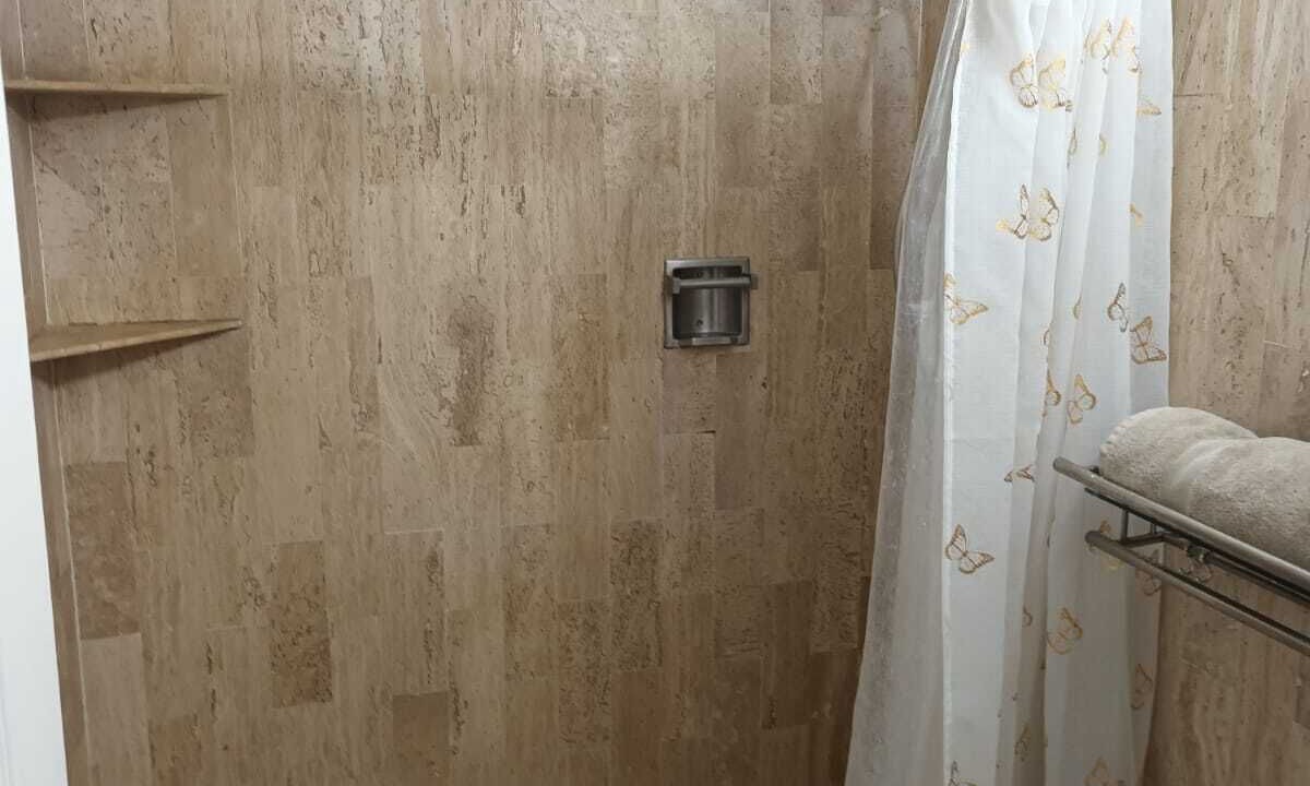 Photo of Bathroom in Tijuana