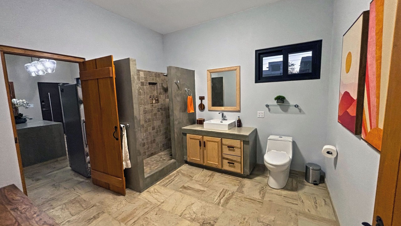 Photo of Bathroom in Los Barriles