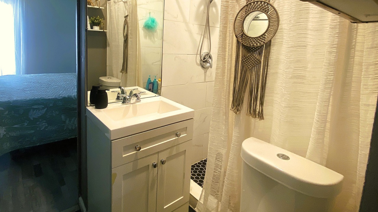 Photo of Bathroom in Estrella Village