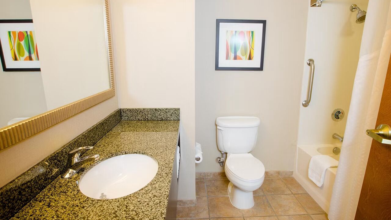 Photo of Bathroom in Ocotillo