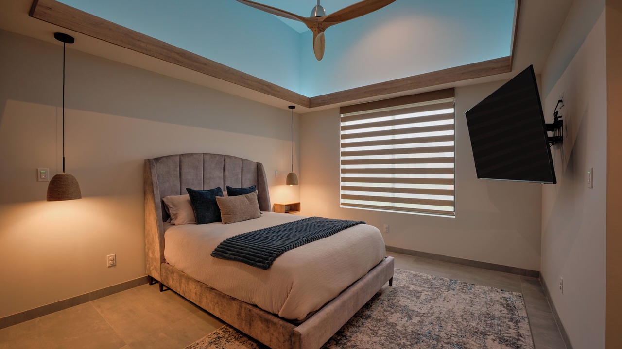 Photo of Bedroom in Edinburg