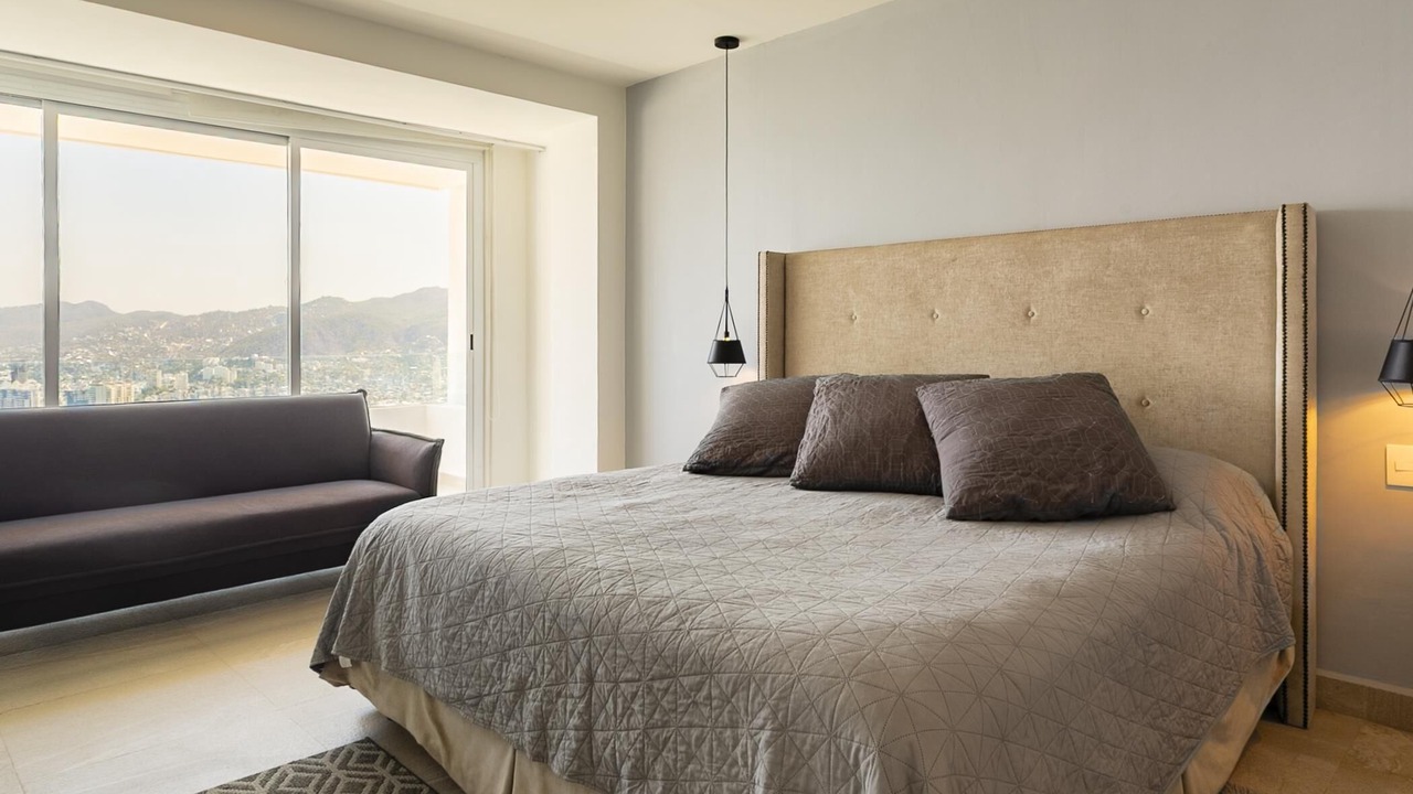 Photo of Bedroom in Las Brisas