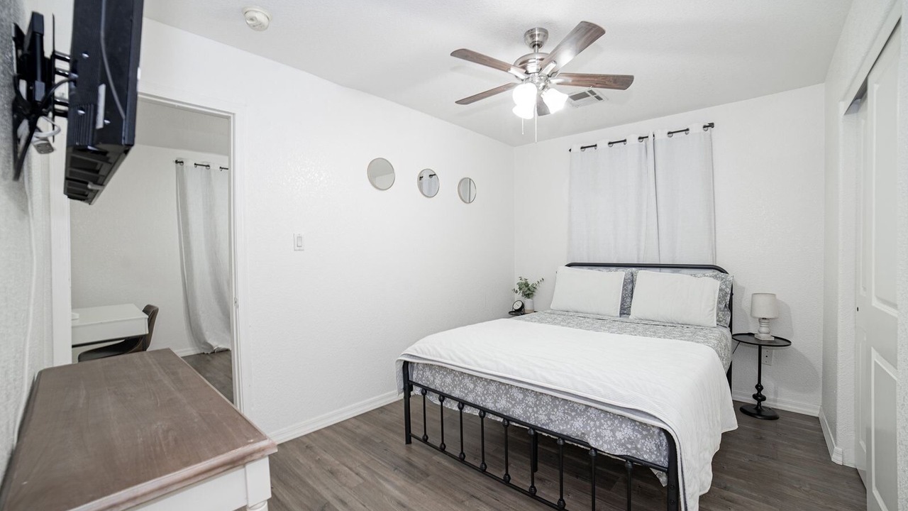 Photo of Bedroom in Yuma Corona