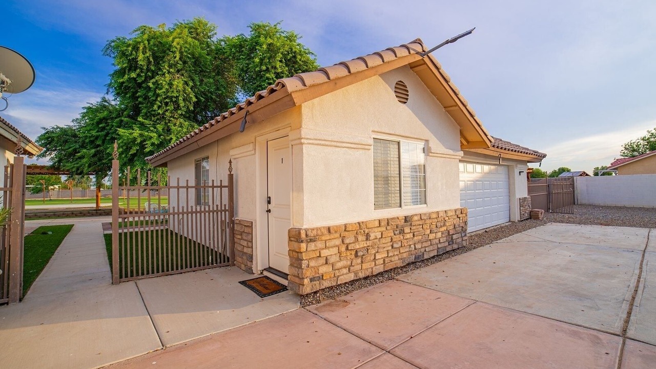 Photo of Outdoor in Yuma Corona
