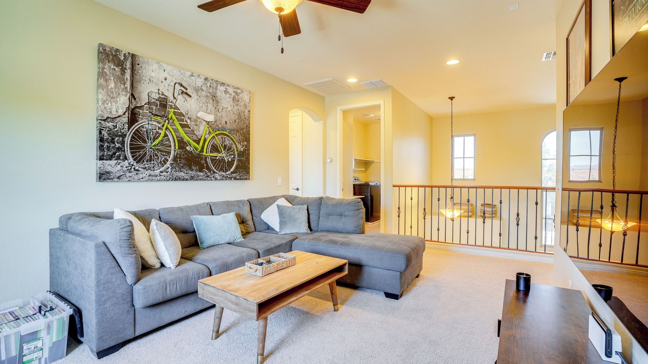Photo of Bedroom in Montecito in Estrella