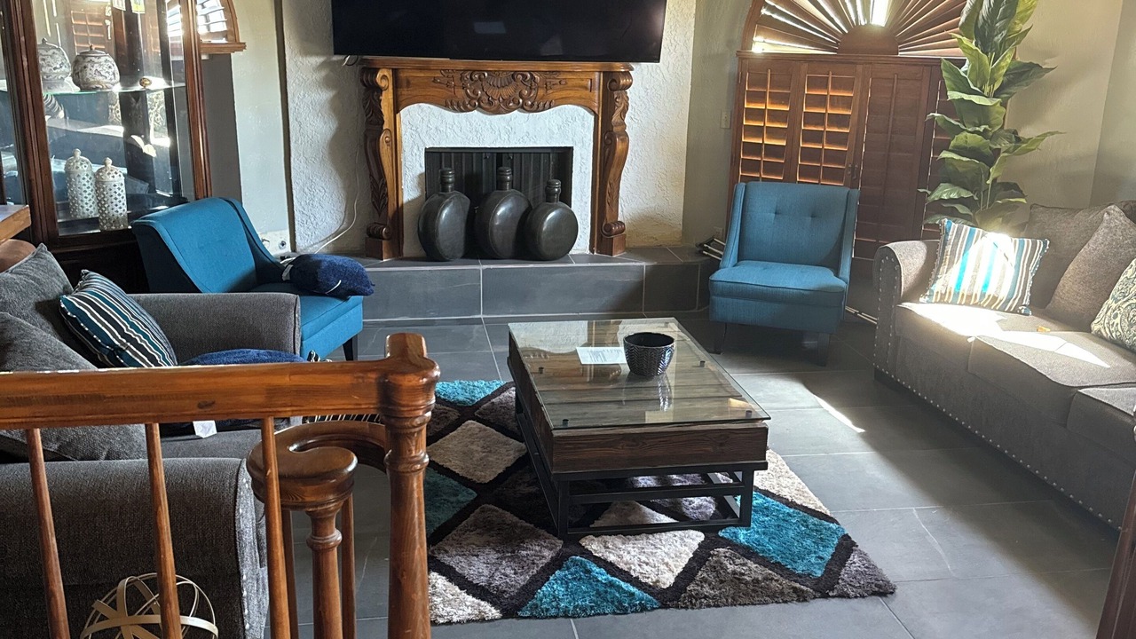 Photo of Livingroom in Mesa Del Sol