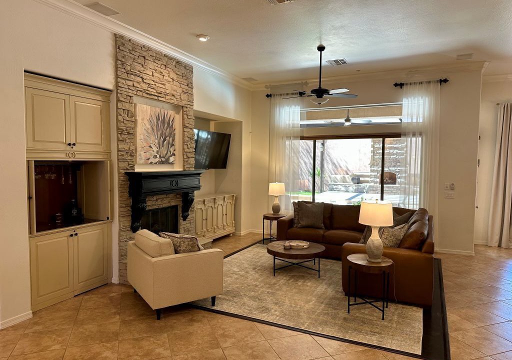 Photo of Livingroom in Anthem