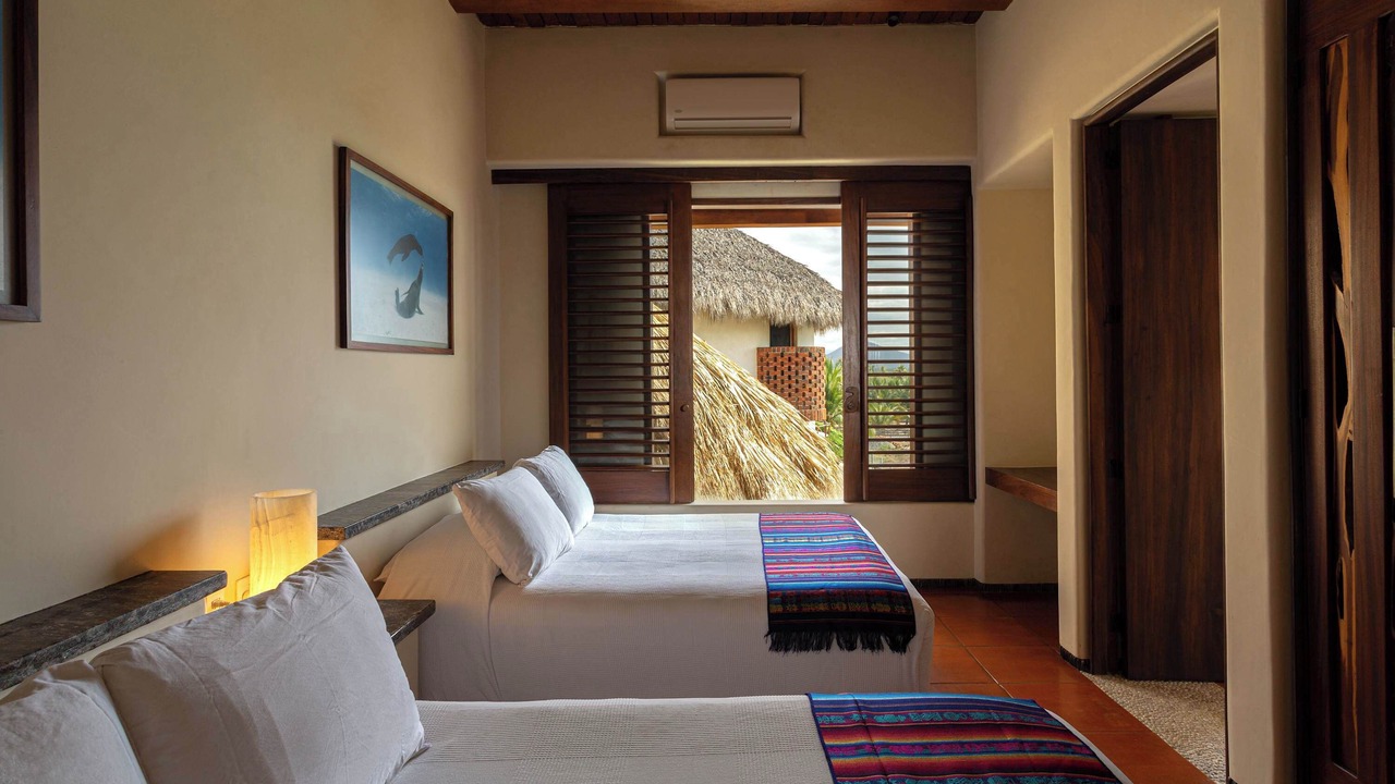 Photo of Bedroom in Zihuatanejo