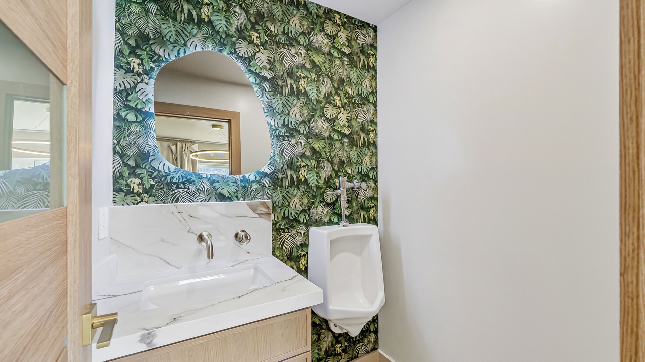 Photo of Bathroom in Parker Strip