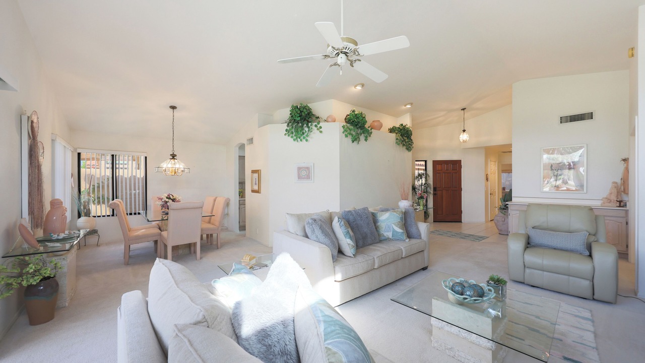 Photo of Livingroom in Westbrook Village