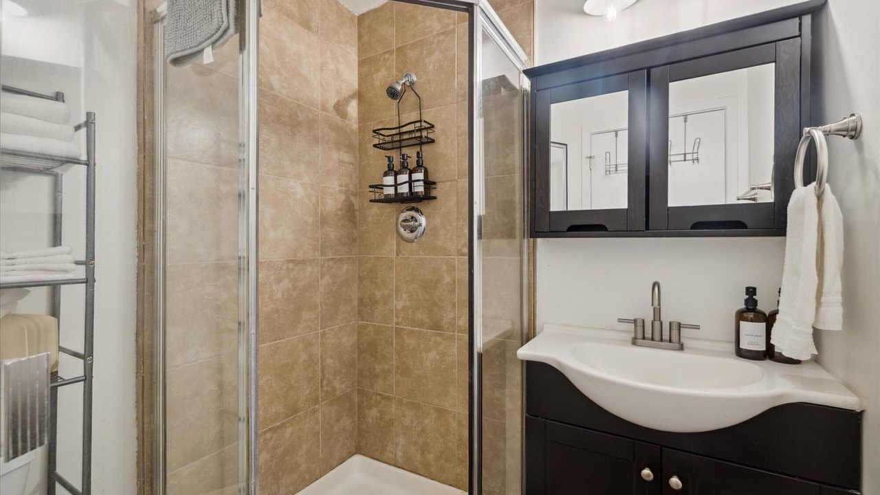 Photo of Bathroom in New Papago Parkway