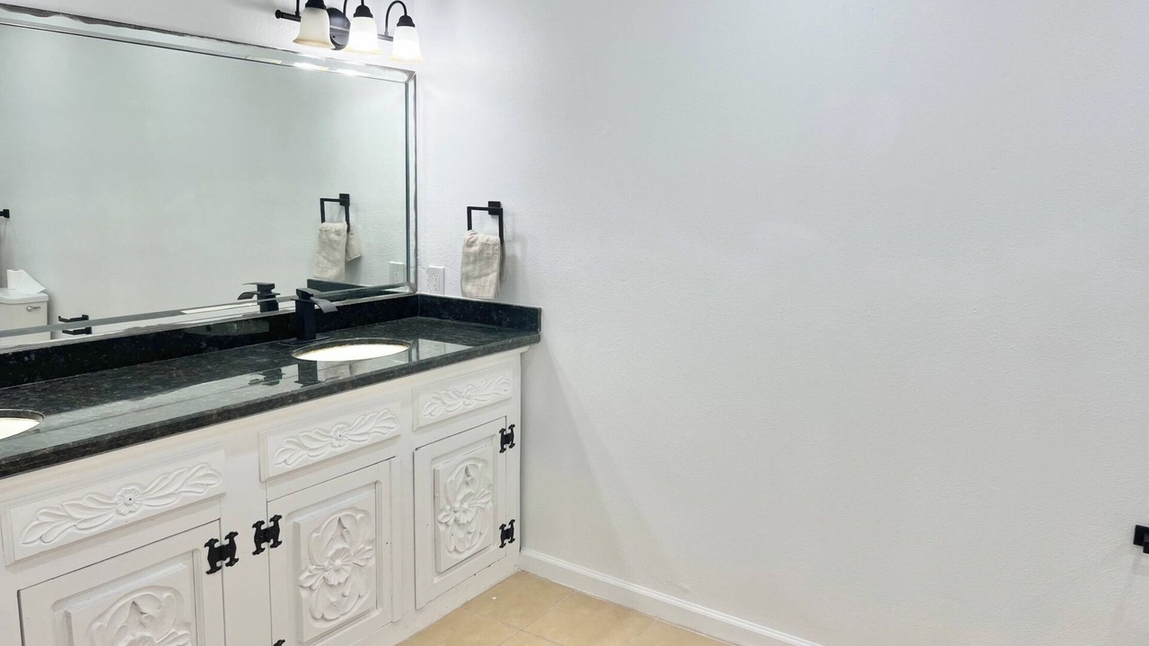 Photo of Bathroom in Alton