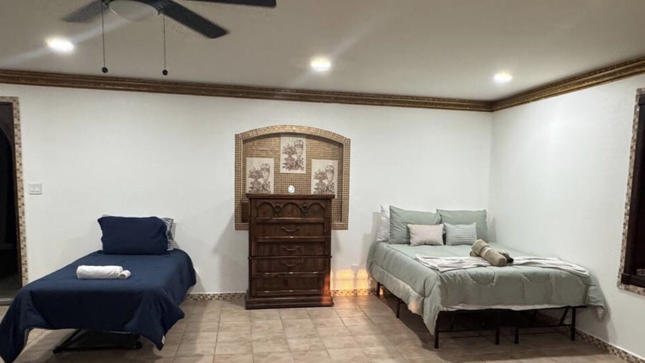 Photo of Bedroom in Alton