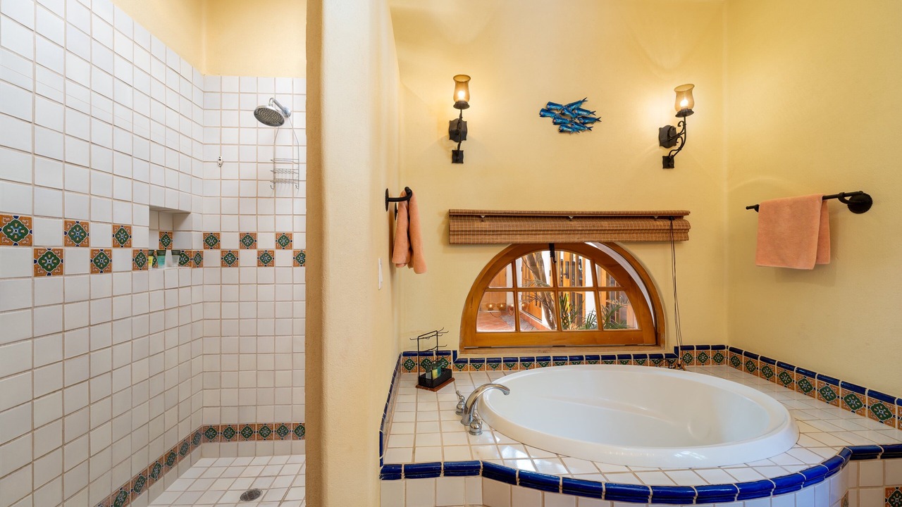 Photo of Bathroom in Nopolo