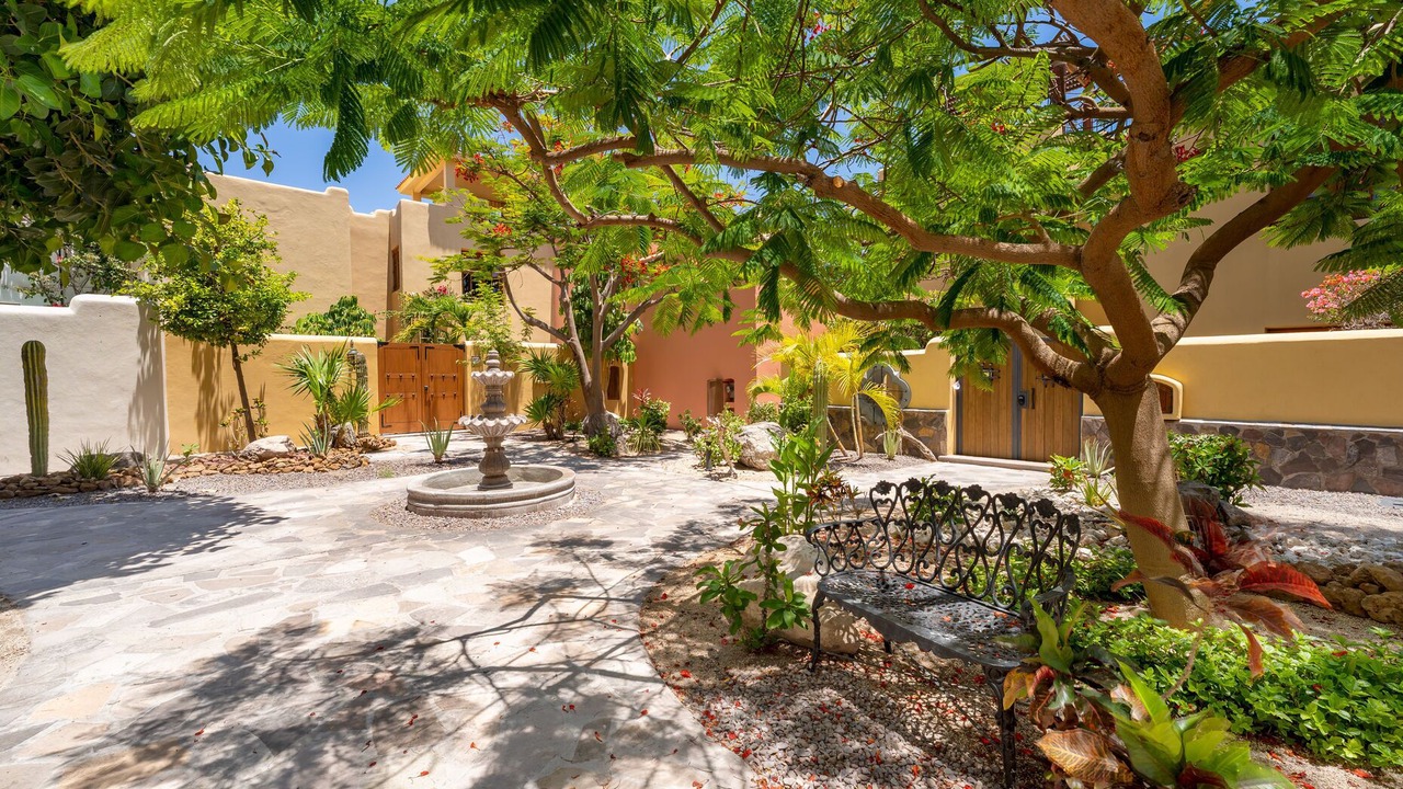 Photo of Outdoor in Nopolo