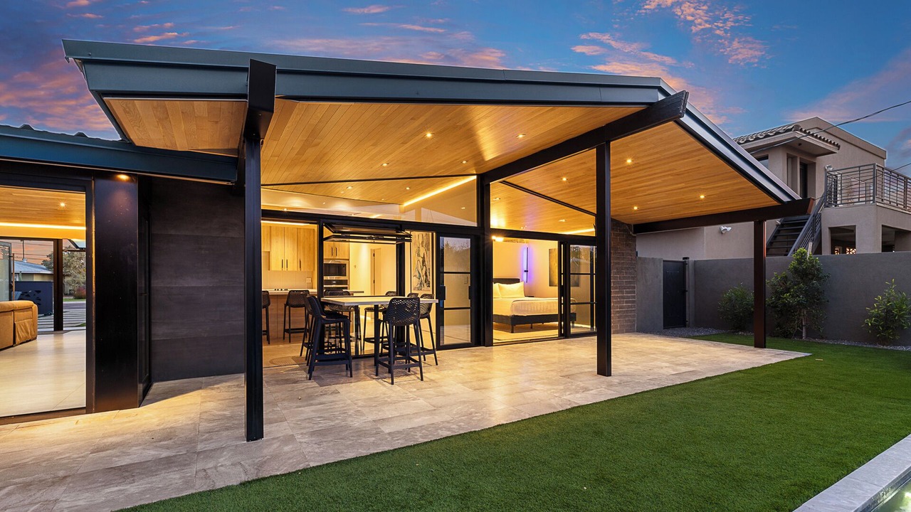 Photo of Outdoor in Western Villa
